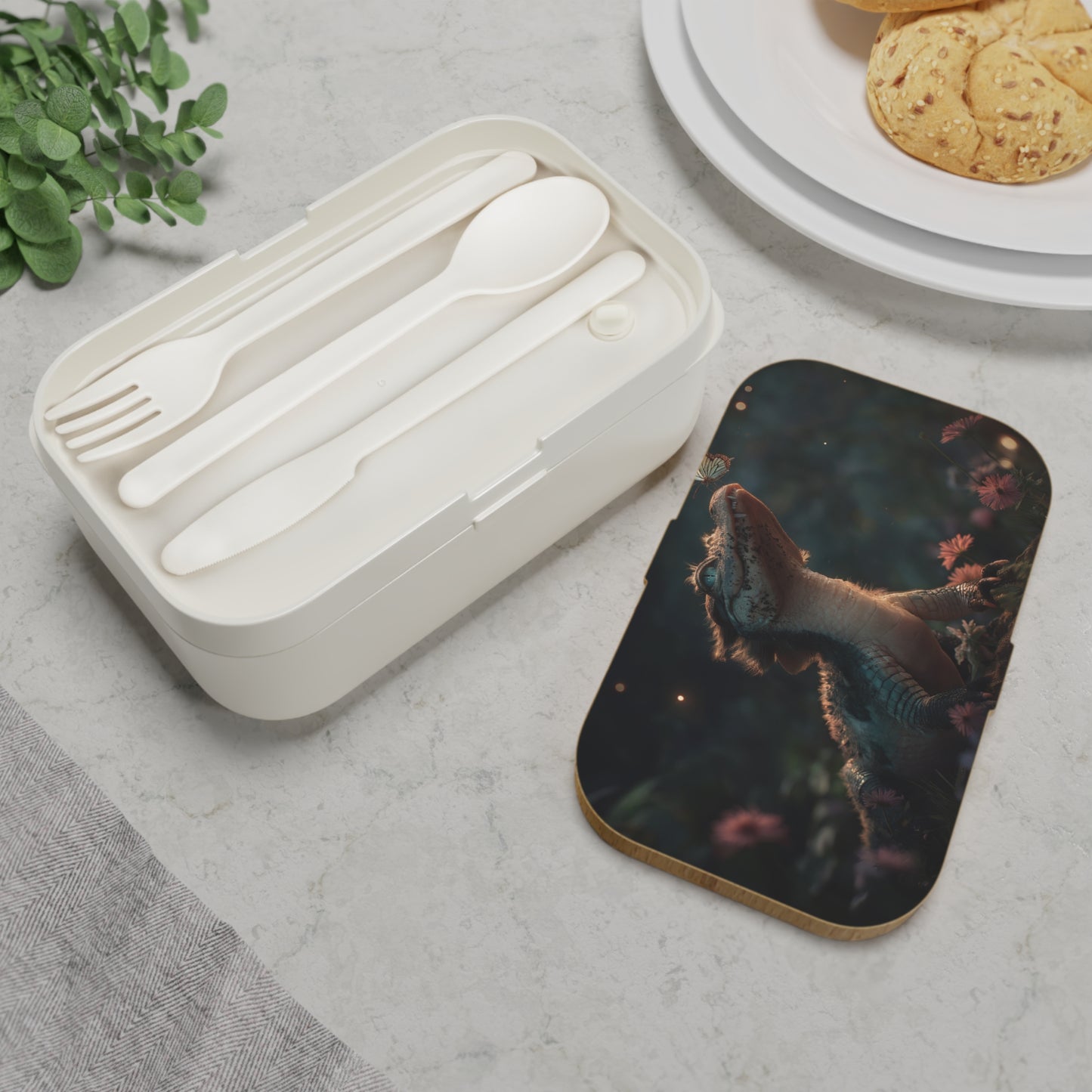 Crocodile Guardian Bento Box – Gentle Creature with Butterfly Design