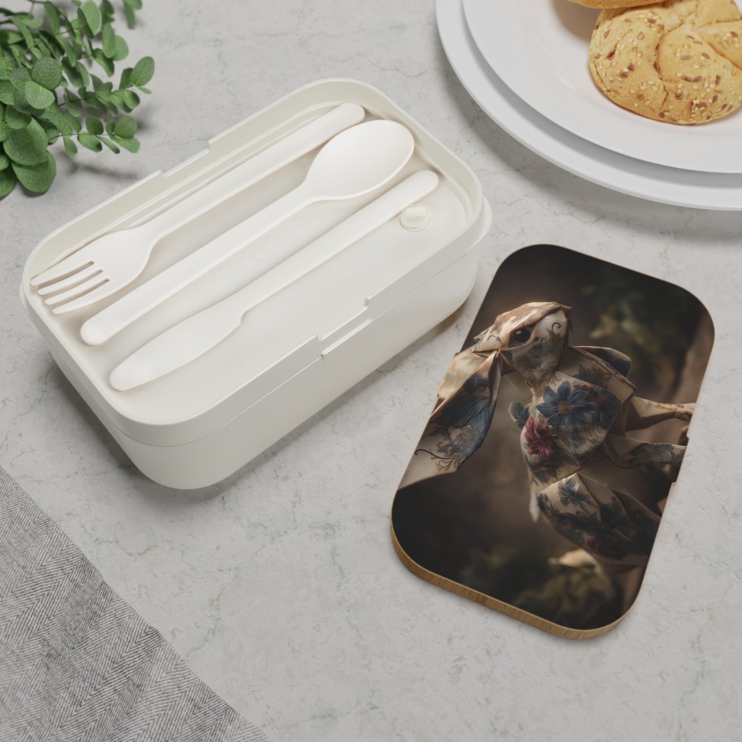 Origami Rabbit with Floral Pattern Bento Lunch Box – Paperfold Guardian of the Garden