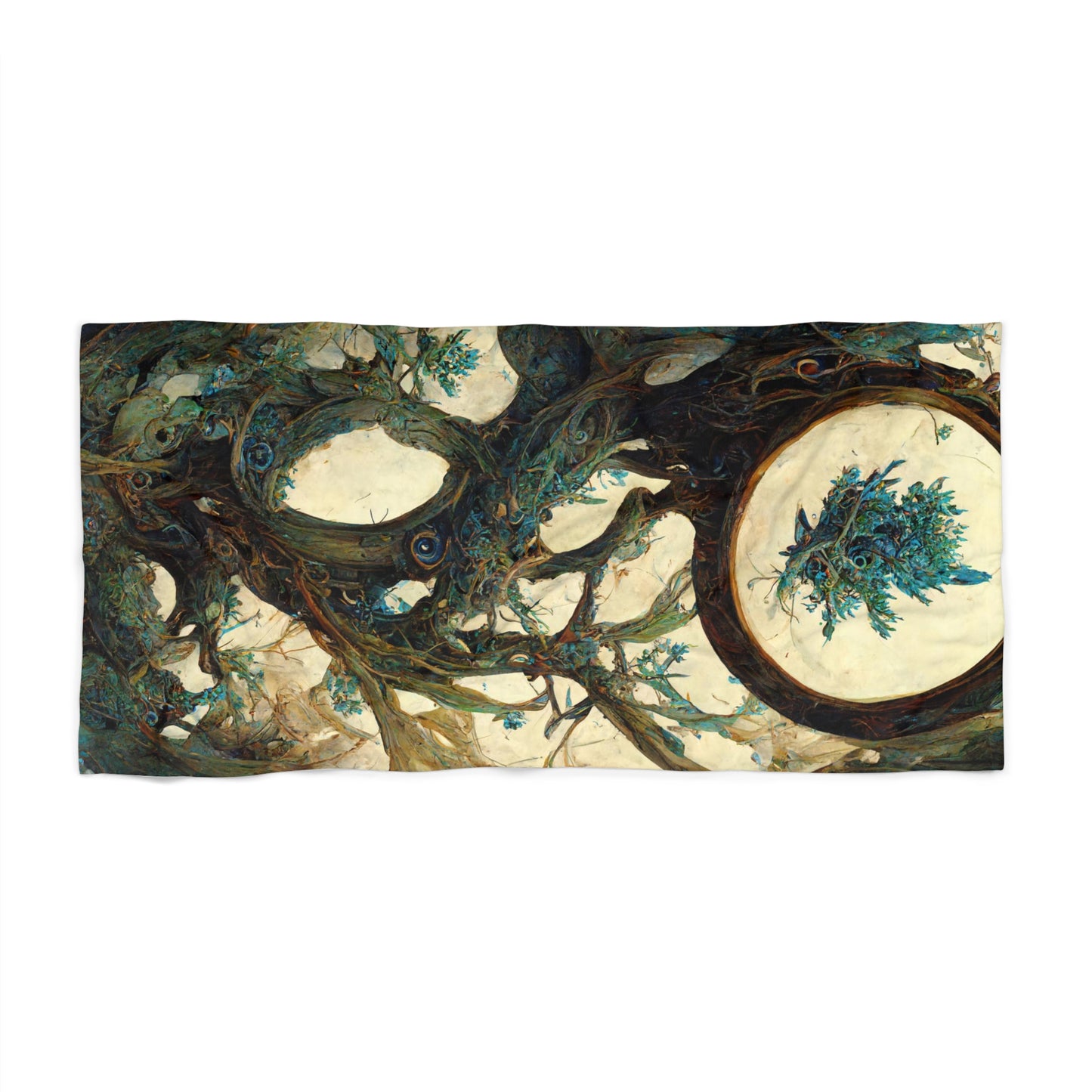 highly detailed ancient juniper, circle focus, circle - Beach Towel