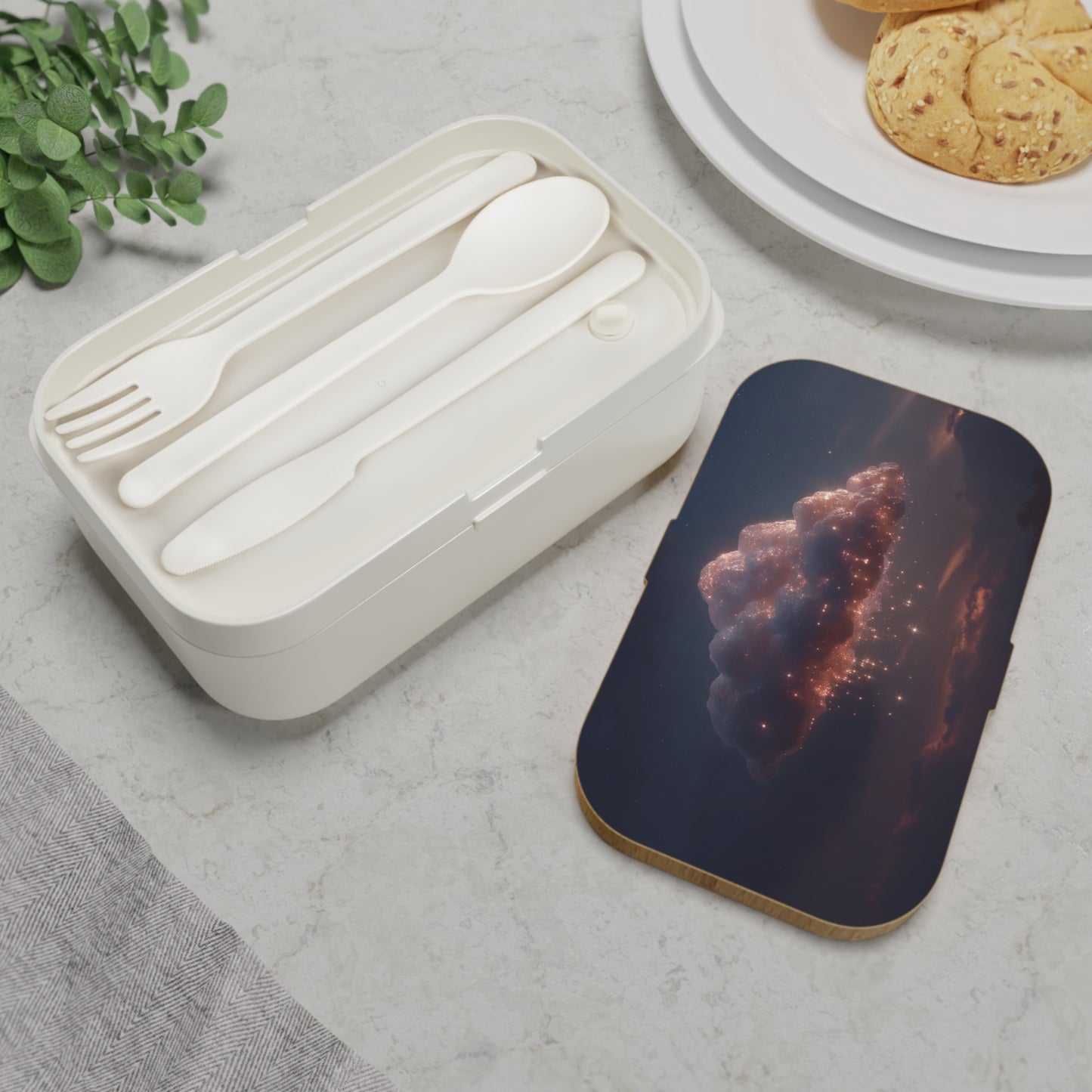 Celestial Cloud Bento Lunch Box – Starlight Rain Dreamscape
