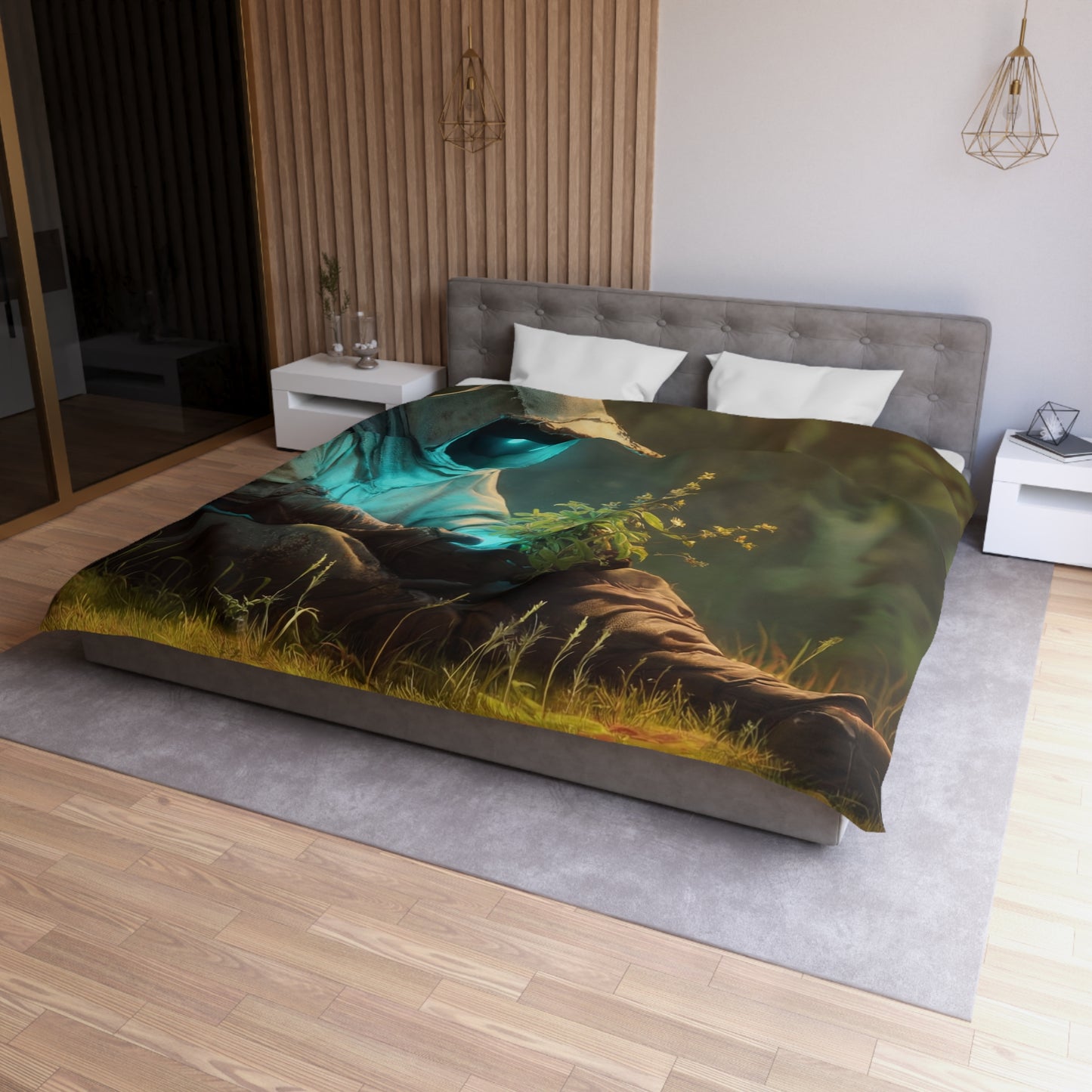 Forest Sentinel Microfiber Duvet Cover – Glowing Eye in the Twilight Grove