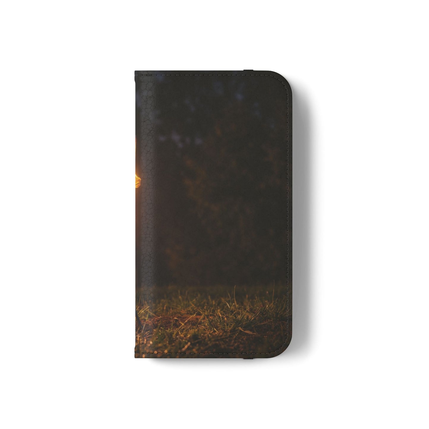 Ethereal Deer Flip Cases – Luminous Spirit Portrait
