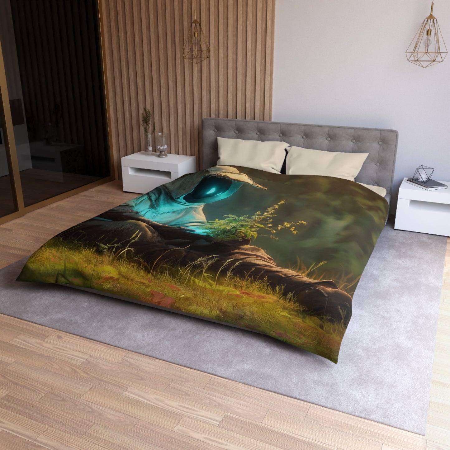 Forest Sentinel Microfiber Duvet Cover – Glowing Eye in the Twilight Grove