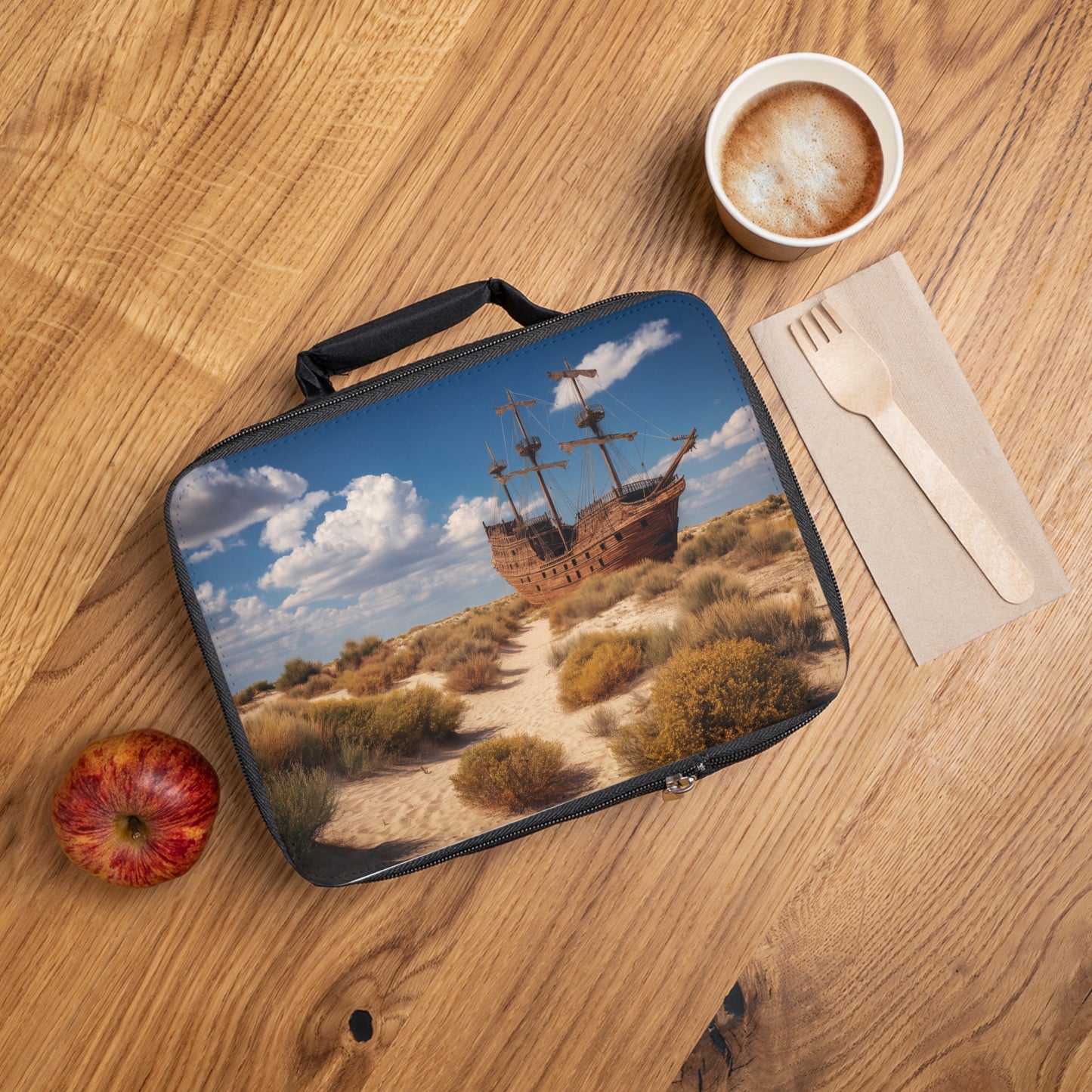 Shipwrecked Galleon Lunch Bag – Deserted Sea’s Last Stand