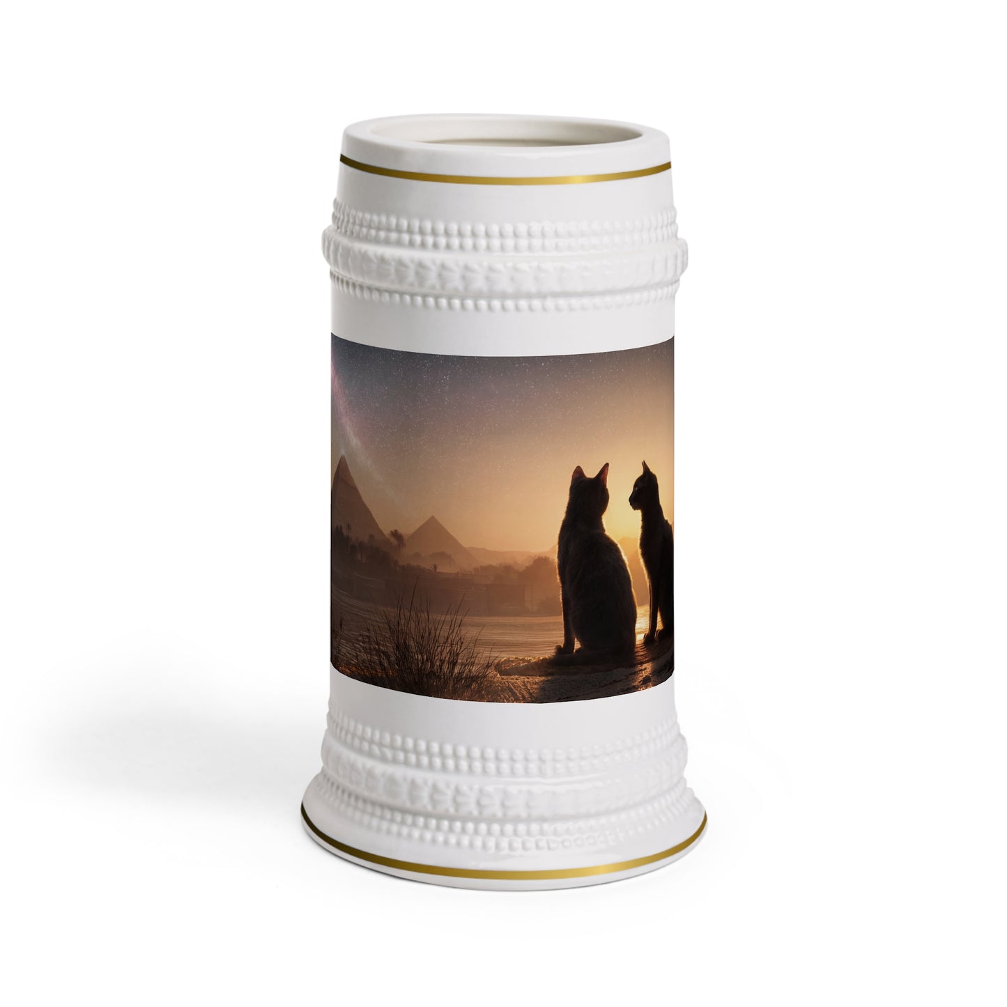 Twin Cats Gazing at Pyramids Stein Mug – Milky Way Sunset Scene