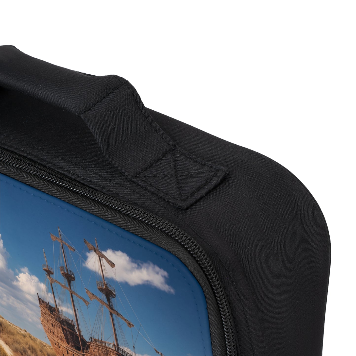Shipwrecked Galleon Lunch Bag – Deserted Sea’s Last Stand