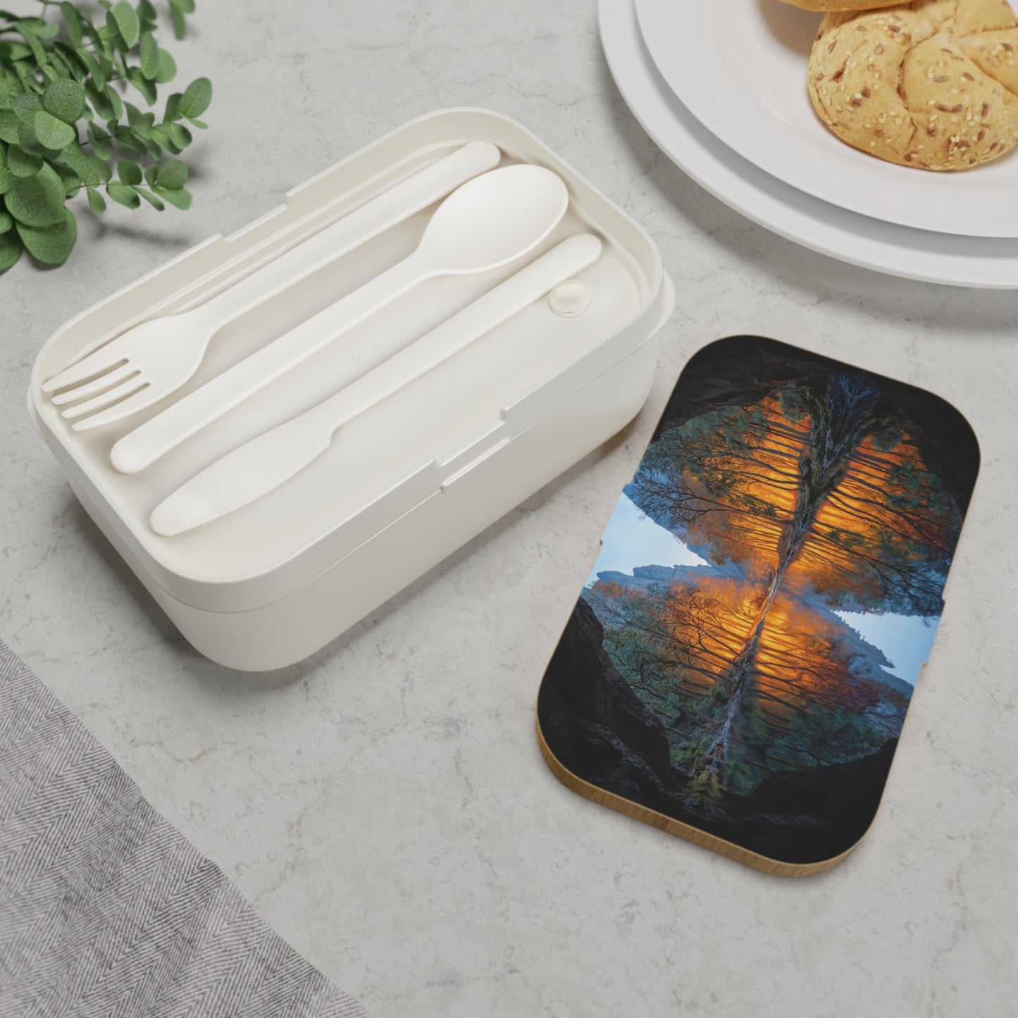 Gilded Forest Cave Bento Lunch Box – Mirror Lake Awakening