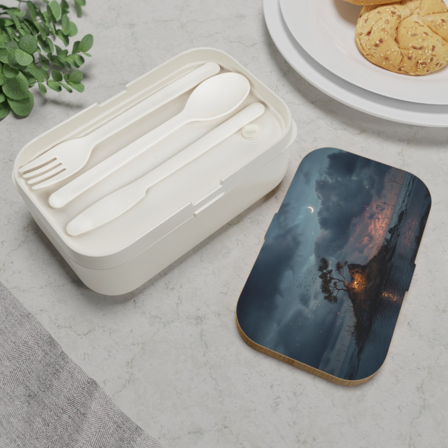 Luminous Island Bento Lunch Box – Solitary Tree Under Crescent Moon