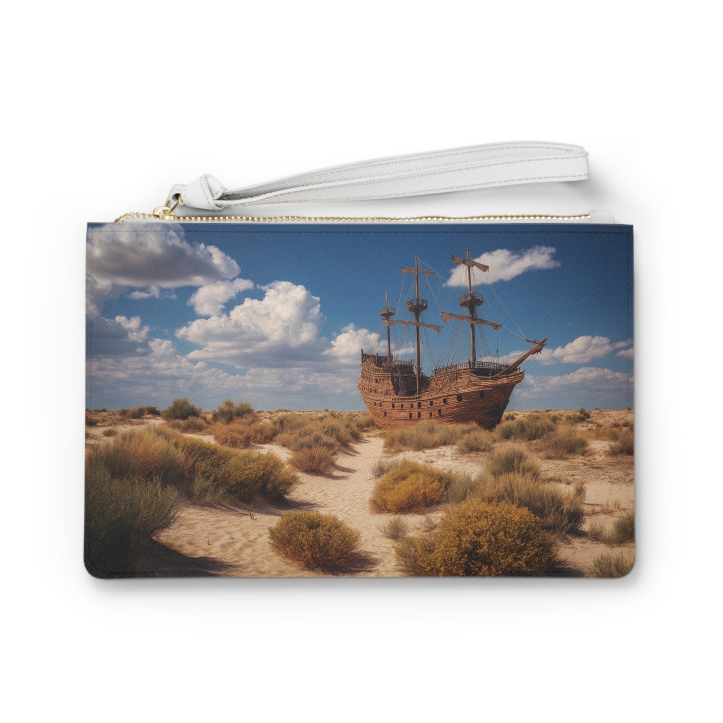 Desert Shipwreck Clutch Bag – Sun-Scorched Galleon in Golden Dunes