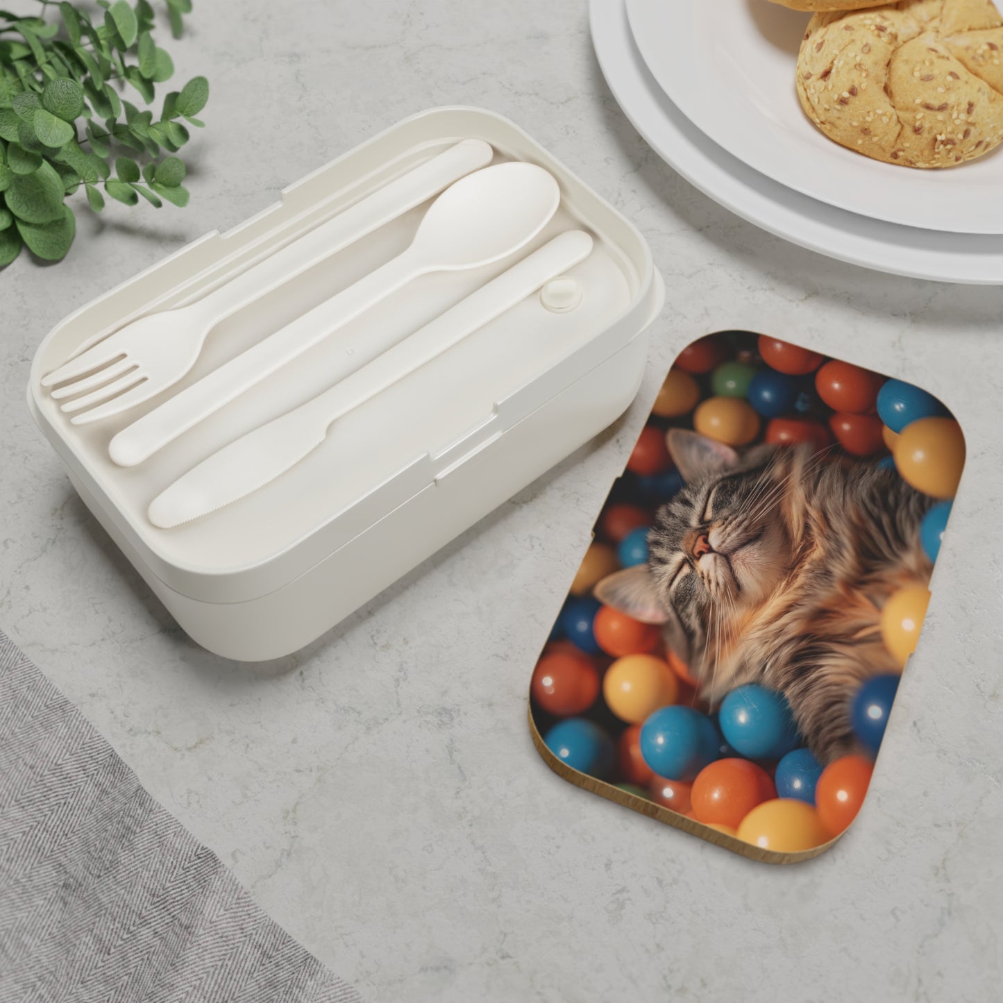 Ball Pit Cat Bento Lunch Box – Whisker-Touch Dreamland