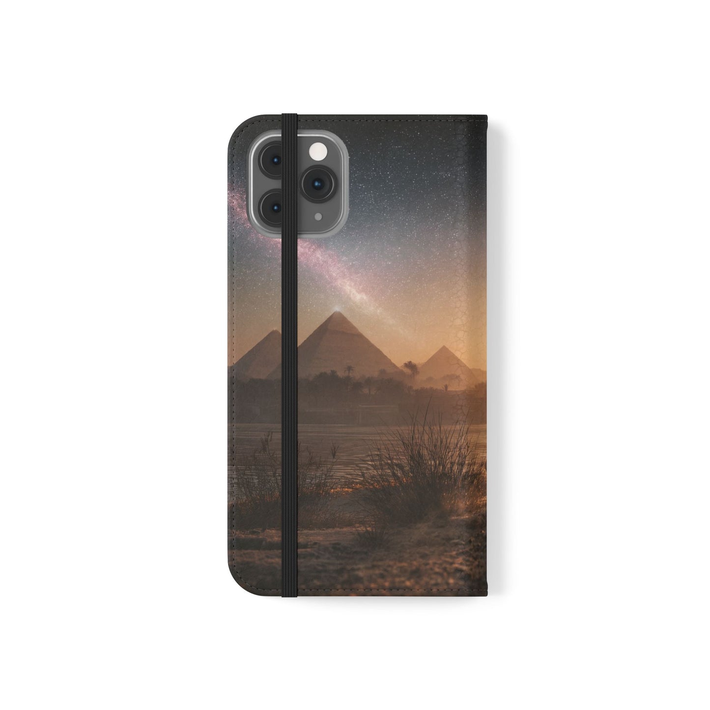 Pharaoh Cats Flip Cases – Starry Nile Guardians on the Bank