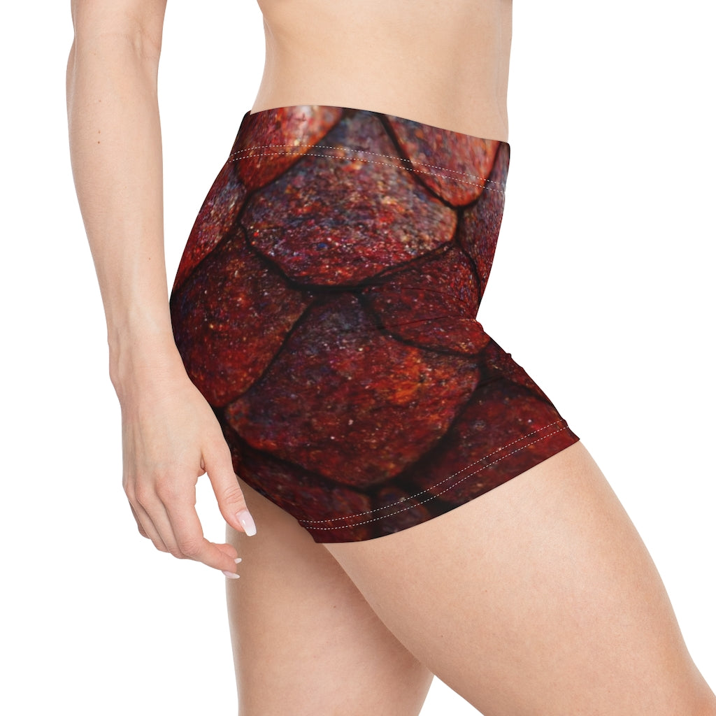 tiling pattern of red dragon scales highly detailed - Women's Shorts (AOP)